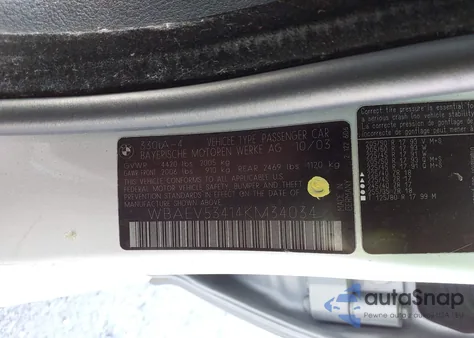 2004 BMW 330I z USA, uszkodzony, nr VIN WBAEV53414KM34034